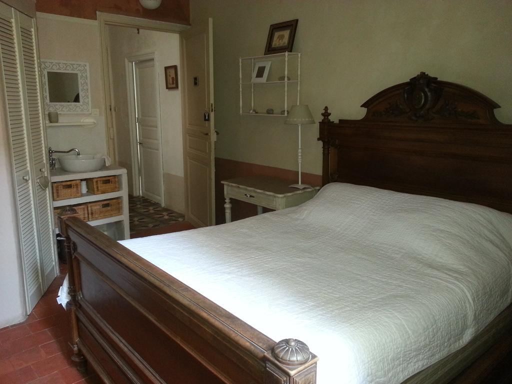 Le Patio Des Cigales Bed and Breakfast Roquefort-des-Corbières Kamer foto