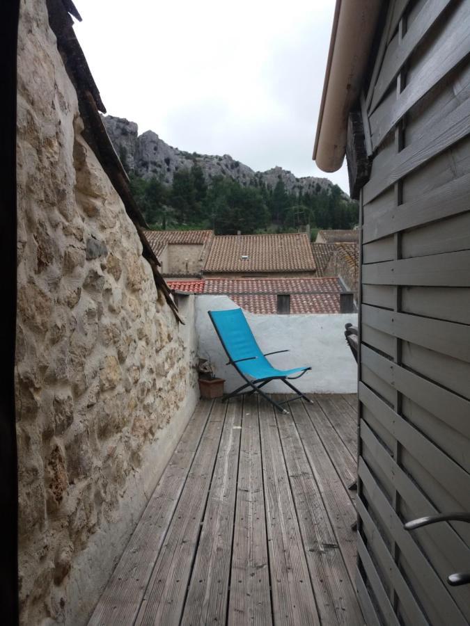 Le Patio Des Cigales Bed and Breakfast Roquefort-des-Corbières Buitenkant foto